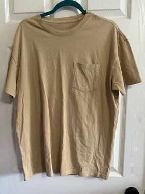 Goodfellow & Co Men's Pocket Tee in Beige - Classic Casual Shirt Large NWOT